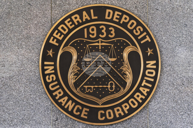 В САЩ облекчават изискванията за капиталови резерви на банките