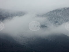 В планините е облачно и мъгливо, туристите да бъдат внимателни, съветват от Планинската спасителна служба на БЧК