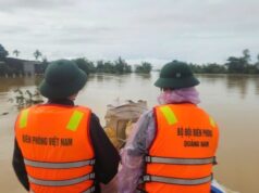 ВНА: Най-малко 37 загинали и петима изчезнали при поройните валежи и наводнения във Виетнам