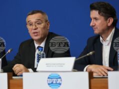 Виното е много важен щрих от целия икономически образ на България, каза министърът на земеделието и храните Георги Тахов Виното е много важен щрих от целия икономически образ на България, каза министърът на земеделието и храните Георги Тахов