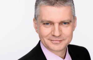 ГЕРБ излъга, че няма да вдига данъците Любомир Аламанов