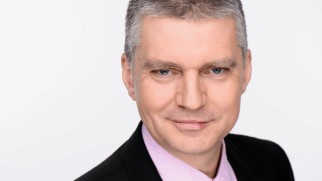 ГЕРБ излъга, че няма да вдига данъците Любомир Аламанов