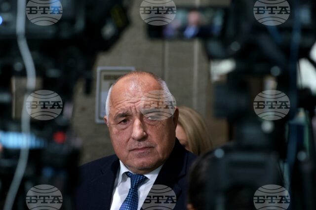 ГЕРБ предлага 120 лева коледни добавки за пенсионерите с пенсии до прага на бедност