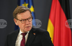 Германският външен министър заяви, че разговорите в Женева са "решителен успех" за Европа