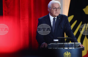 Германският президент отдаде дължимото на италианските гастарбайтери, помогнали за следвоенното възстановяване на страната Германският президент отдаде дължимото на италианските гастарбайтери, помогнали за следвоенното възстановяване на страната