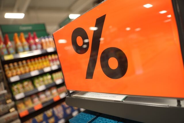 Годишната инфлация достигна 5.3 на сто, а на база инфлацията Цените на храните