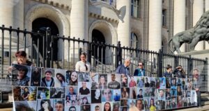 Граждани се събраха пред Съдебната палата в София в името на всички загинали по пътищата