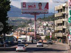 ДОПЪЛНЕНА
                                                                                                Гласоподавателите в Хондурас избират днес дали левицата да продължи да управлява или да върнат на власт десницата