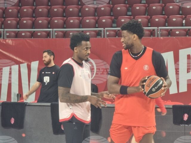 Дан Отуру: Имаме доста победи, но най-важното е да сме фокусирани върху следващия мач