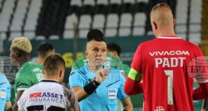 Двама ключови футболисти на Лудогорец удължиха своите договори с клуба
