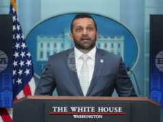 Двамата простреляни членове на Националната гвардия са в критично състояние, заяви ръководителят на ФБР