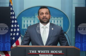 Двамата простреляни членове на Националната гвардия са в критично състояние, заяви ръководителят на ФБР