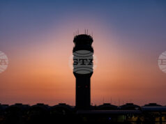 Движението на вашингтонското летище „Рейгън“ е спряно след съобщение за заплаха срещу самолет Движението на вашингтонското летище „Рейгън“ е спряно след съобщение за заплаха срещу самолет