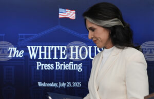 Демократите твърдят, че работата на разузнавателните служби на САЩ е подкопана и политизирана при Тръмп Демократите твърдят, че работата на разузнавателните служби на САЩ е подкопана и политизирана при Тръмп