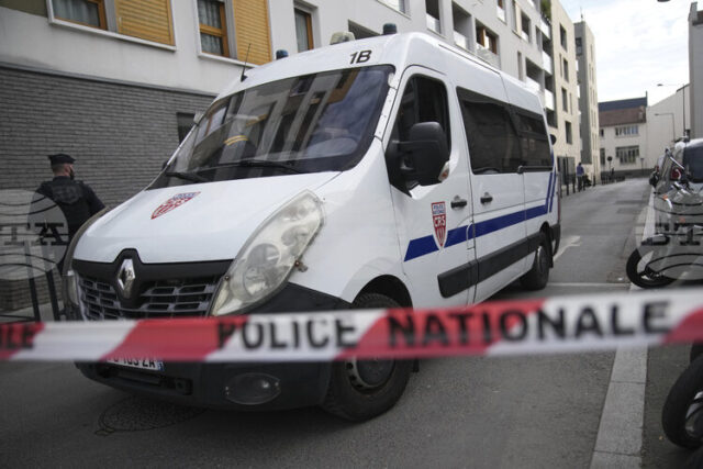 Десет ранени при врязване на автомобил в пешеходци в Западна Франция