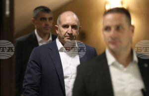 Дипломацията можеше да предотврати загубата на много човешки животи, каза президентът Румен Радев за американския план за Украйна