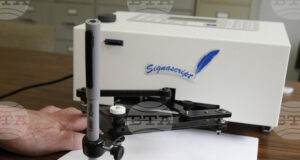 Доналд Тръмп обяви, че отменя всички укази, подписани от предшествника му Джо Байдън с така наречената автописалка