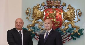 Президентът Румен Радев (вдясно) се среща с президента на Ливан Жозеф Аун (вляво), който е на официално посещение в България
