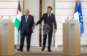 Евентуално анексиране на Западния бряг от страна на Израел е "червена линия" за ЕС, заяви Макрон след среща с палестинския президент Абас