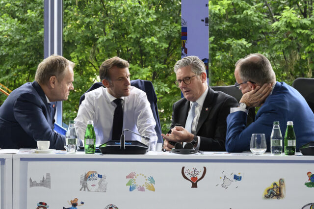 Европа подготвя свой мирен план за Украйна: Американската сделка удовлетворява Европа подготвя свой мирен план за Украйна: Американската сделка удовлетворява Путин