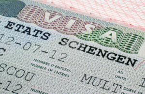 Европейската комисия въвежда по-строги правила за издаването на визи за руснаци Европейската комисия въвежда по-строги правила за издаването на визи за руснаци