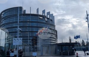 Европейският парламент одобри увеличаване на финансовия капацитет и опростяване на правилата по програмата „ИнвестИЮ“ Европейският парламент одобри увеличаване на финансовия капацитет и опростяване на правилата по програмата „ИнвестИЮ“