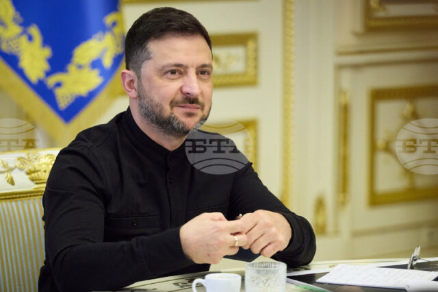 Зеленски обеща на украинците безплатни пътувания с влак и други мерки за подпомагане през зимата