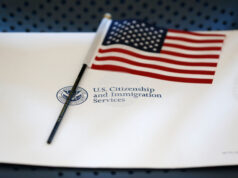 Имиграционните служби на САЩ спират да обработват всички молби от афганистански граждани след атаката във Вашингтон