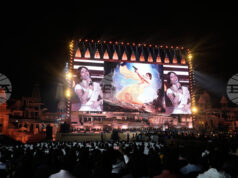 Индийският режисьор С. С. Раджамули показа първи кадри от новия си филм „Варанаси“ Индийският режисьор С. С. Раджамули показа първи кадри от новия си филм „Варанаси“