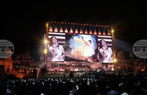 Индийският режисьор С. С. Раджамули показа първи кадри от новия си филм „Варанаси“ Индийският режисьор С. С. Раджамули показа първи кадри от новия си филм „Варанаси“