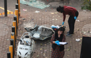 Индия арестува жител на Кашмир, заподозрян във връзка с взрива на кола в Делхи Индия арестува жител на Кашмир, заподозрян във връзка с взрива на кола в Делхи