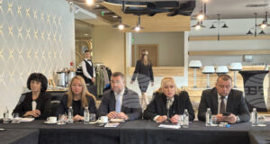 Институциите в Софийска област изразиха готовност за нормалното протичане на зимния сезон в Боровец