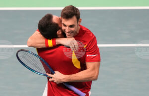 Испания преодоля Чехия и ще играе на полуфиналите за купа "Дейвис"