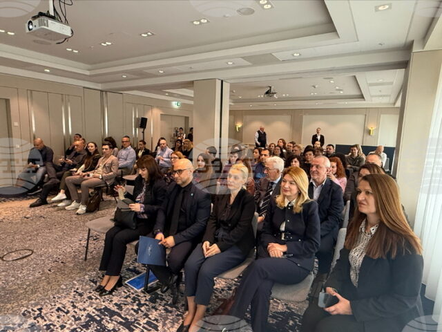 Камарата на строителите в България представи пред българите във Франкфурт възможности за работа и развитие у нас