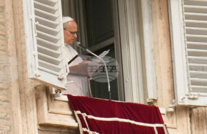 Католически епископ в Испания подаде оставка заради обвинения в тормоз