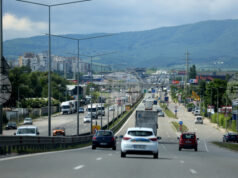 „Кей Би Си Груп“ повиши прогнозата си за икономическия растеж на България за 2026 г. предвид вътрешното търсене и приемането на еврото "Кей Би Си Груп" повиши прогнозата си за икономическия растеж на България за 2026 г. предвид вътрешното търсене и приемането на еврото
