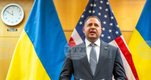 Корупционният скандал в Украйна: Домът на ръководителя на президентската канцелария беше претърсен