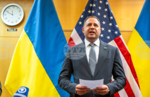 Корупционният скандал в Украйна: Домът на ръководителя на президентската канцелария беше претърсен