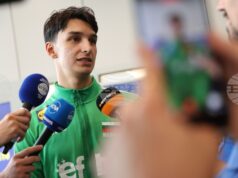 Локомотив Новосибирск със Симеон Николов постигна пети пореден успех във волейболното първенство на Русия и е лидер Локомотив Новосибирск със Симеон Николов постигна пети пореден успех във волейболното първенство на Русия и е лидер