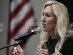 Марджъри Тейлър Грийн обвини Тръмп, че е изложил живота ѝ на опасност заради отправените от него критики срещу нея Марджъри Тейлър Грийн обвини Тръмп, че е изложил живота ѝ на опасност заради отправените от него критики срещу нея