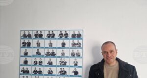 Мебелна фабрика "Колорадо" в Пазарджик подсигурява работни места на хора от уязвимите групи, в момента търси оператори на машини