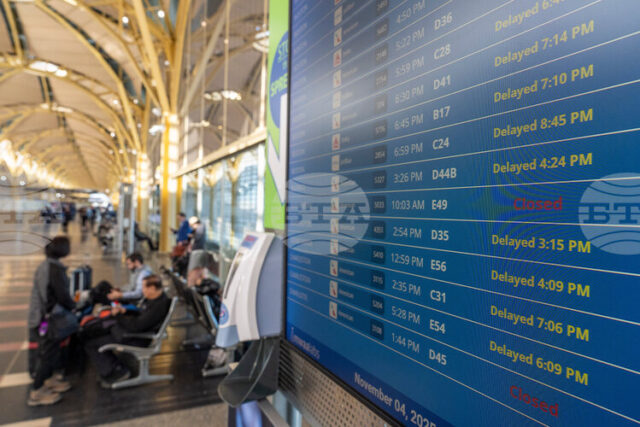 Над 2100 полета са били анулирани по последни данни в Над 2100 полета са били анулирани по последни данни в САЩ вчера