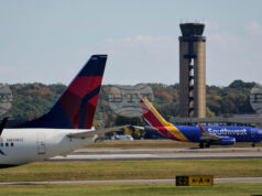 Над 3 милиона пътници в САЩ са били засегнати от нарушен въздушeн трафик след спирането на работата на правителството, казаха авиопревозвачи