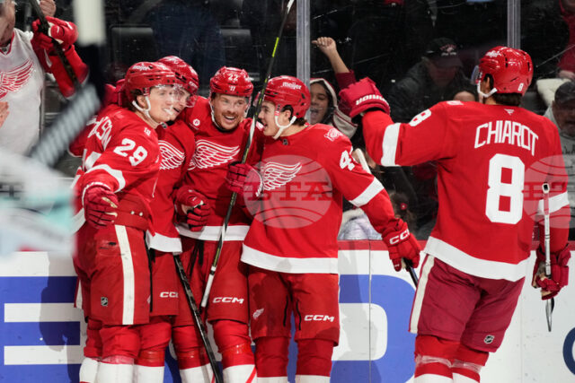 Нейт Даниелсън записа първите си точки в НХЛ и Детройт Ред Уингс победи Сиатъл Кракен
