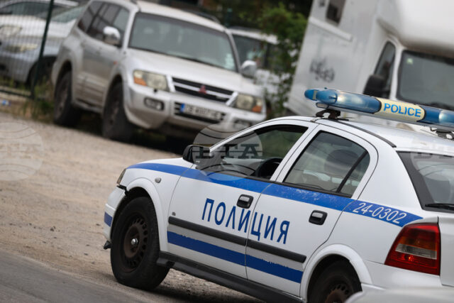 Няколко души са задържани при акция срещу наркоразпространението в София Открито е тялото на мъжа, който снощи извърши престъпление в центъра на София