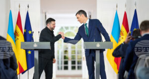 ОБНОВЕНА Зеленски благодари на Испания за пакета от помощи и уточни, че той ще включва и 40 ракети за противовъздушна отбрана "ИРИС-Т"