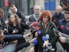 Обвинения са повдигнати на двама нови заподозрени за обира на Лувъра, каза прокурорката на Париж