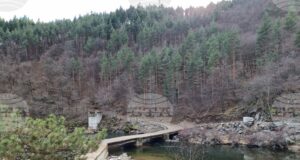 Обстановката заради валежите в област Кърджали е спокойна, въведено е само едно ограничение по третокласен път в района на село Китница