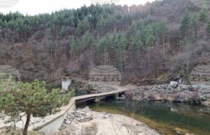 Обстановката заради валежите в област Кърджали е спокойна, въведено е само едно ограничение по третокласен път в района на село Китница