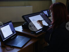 Община Самоков обяви обществена поръчка за монитори, компютри, таблети и телевизори за администрацията